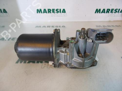 Used Front wiper motor RENAULT KANGOO (KC0/1_) D 55 1.9 (KC0D) (54 hp) 31479274