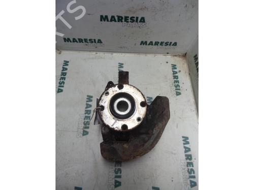 Used Left front steering knuckle FIAT DOBLO MPV (119_, 223_) 1.9 JTD (105 hp) 31524072