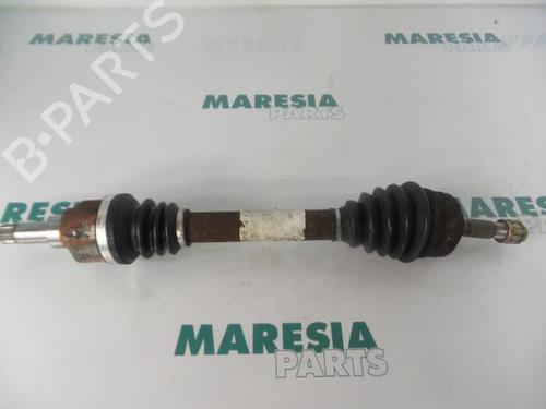 Used Left front driveshaft PEUGEOT 206 Hatchback (2A/C) 1.4 i (75 hp) 31429500