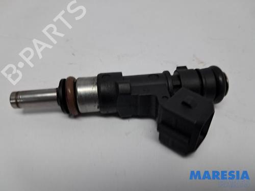 Used Injector ALFA ROMEO MITO (955_) 1.4 TJet (955AXA1B) (155 hp) 31498363
