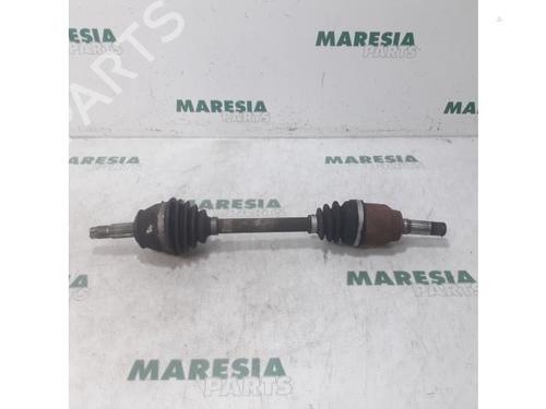 Used Left front driveshaft FIAT PUNTO EVO (199_) 1.3 D Multijet (84 hp) 31521576