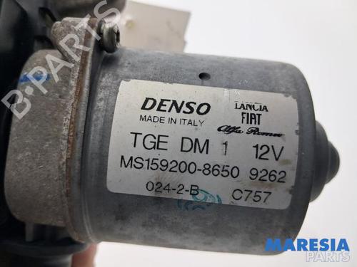 Front wiper motor FIAT 500 C (312_) 1.2 (312CXA1A, 312AXA1A) | BP32281157M29