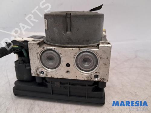 Used ABS pump PEUGEOT 208 I (CA_, CC_) 1.2 VTI 82 (82 hp) 31392010