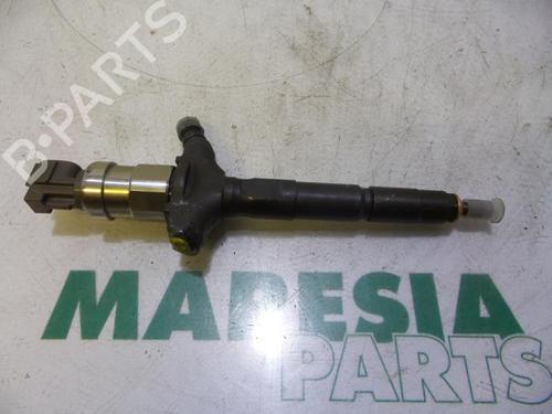 Used Injector RENAULT ESPACE IV (JK0/1_) 3.0 dCi (JK0J, JK0V) (177 hp) 31513729