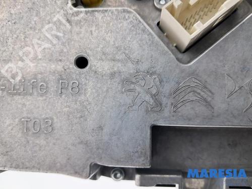 Instrument cluster PEUGEOT 3008 II SUV (MC_, MR_, MJ_, M4_) Hybrid | BP32281285C47 