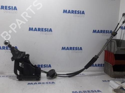 Used Gear lever CITROËN DS3 (SA_) 1.6 THP 155 (156 hp) 31396278