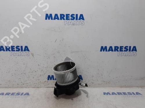 Used Heater blower motor FIAT 500 (312_) 0.9 (312AXG1A, 312.AXG11) (86 hp) 31468291