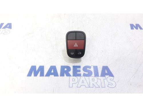 Used Warning switch FIAT FIORINO Box Body/MPV (225_) 1.3 D Multijet (225BXD1A, 225BXB1A, 225BXB11) (75 hp) 31527195
