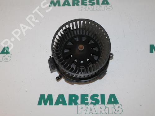 Used Heater blower motor PEUGEOT 206 Hatchback (2A/C) 1.4 i (75 hp) 31512952