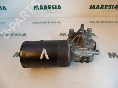 Used Front wiper motor PEUGEOT 206 Hatchback (2A/C) 1.9 D (69 hp) 31480342