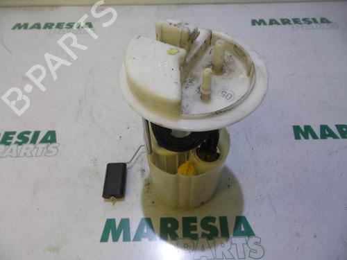 Used Fuel pump FIAT GRANDE PUNTO (199_) 1.4 T-Jet (199AXM1A, 199BXM1A, 199BXN1A) (120 hp) 31491273