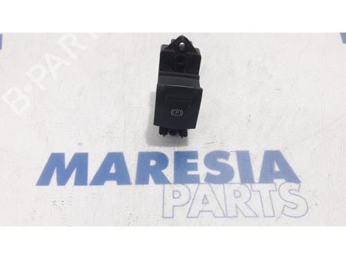 Used Switch RENAULT SCÉNIC III (JZ0/1_) 1.5 dCi (110 hp) 31526178