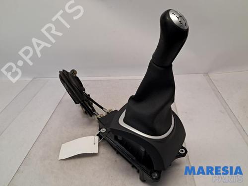 Gearstang RENAULT CLIO III Grandtour (KR0/1_) 1.2 16V (KR0P) (101 hp) 31530033