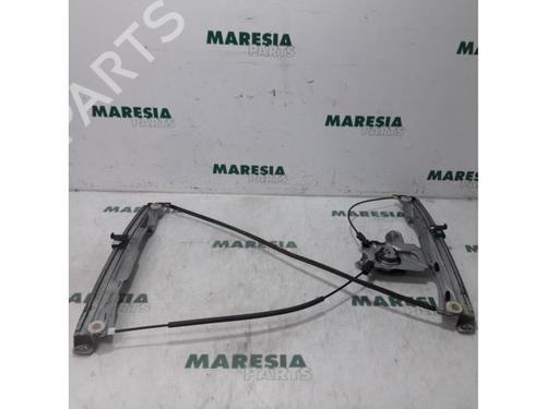 front-left-window-mechanism-renault-clio-iii-br01-cr01-2005-2006-2007-2008-2009-2010-2011-2012-2013-2014-31517424 main image