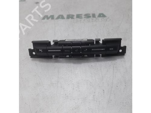 Øvrige Styrinhsenheder DS DS 3 (SA_) 1.2 THP 130 (SAHNYM) (130 hp) 31488015