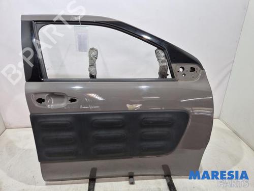Used Right front door CITROËN C4 CACTUS 1.2 THP 110 (110 hp) 31389419