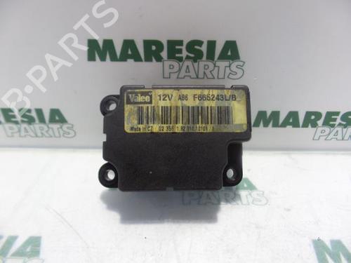 other-renault-megane-ii-bm01_-cm01_-2001-2002-2003-2004-2005-2006-2007-2008-2009-2010-2011-2012-31529453 main image