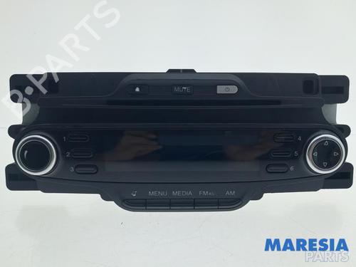 Used Radio Radio ALFA ROMEO GIULIETTA (940_) 1.4 TB (940FXB1A, 940FXB11) (170 hp) 36158744 36158744