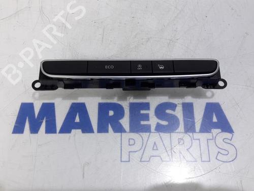 Used Switch RENAULT MEGANE IV Grandtour (K9A/M/N_) 1.5 dCi 110 (110 hp) 31520466