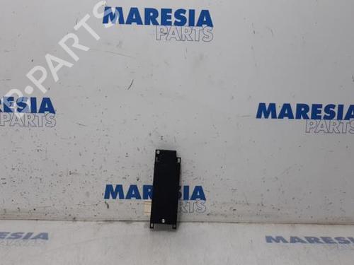 Used Electronic module CITROËN C3 II (SC_) 1.4 (73 hp) 31450321