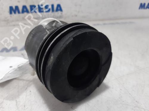 Andre RENAULT TRAFIC II Van (FL) 2.5 dCi 145 (FL0J) | BP31437692O1