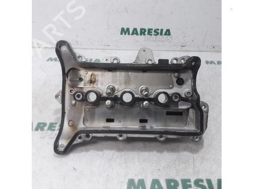 Valve cover RENAULT CAPTUR I (J5_, H5_) 0.9 TCe 90 | BP31468750M124