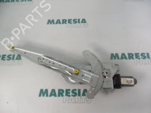front-right-window-mechanism-renault-kangoo-express-fc01_-1997-31414194 main image