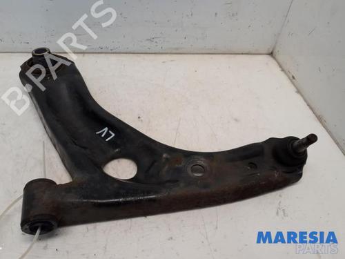 Used Left front suspension arm CITROËN C1 (PM_, PN_) 1.0 (68 hp) 31390958