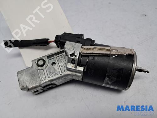 Used Ignition barrel PEUGEOT 208 II (UB_, UP_, UW_, UJ_) 1.2 PureTech 75 (75 hp) 31394664