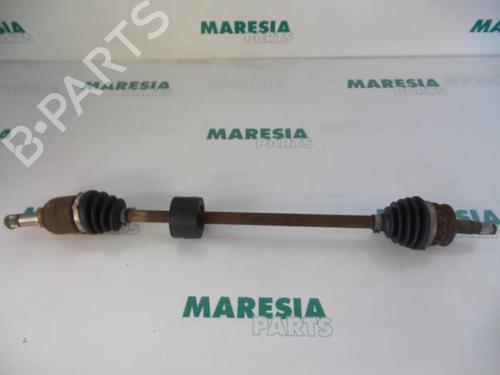Used Right front driveshaft FIAT PANDA (169_) 1.2 (169.AXB11, 169.AXB1A) (60 hp) 31465619
