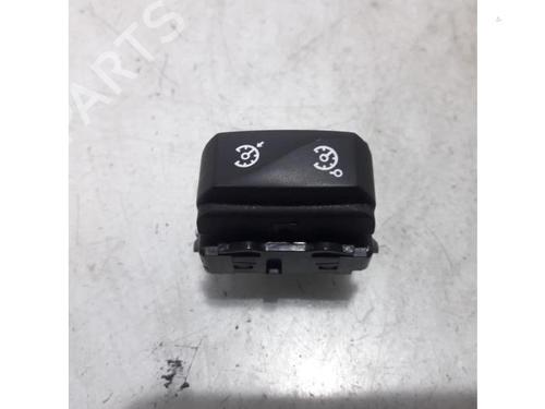 Used Switch RENAULT MEGANE III Grandtour (KZ0/1) 1.5 dCi (KZ09, KZ0D, KZ1G, KZ29, KZ14, KZ1W, KZ10, KZ1F,... (110 hp) 31388117