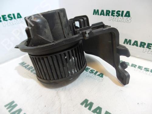 Used Heater blower motor RENAULT CLIO II (BB_, CB_) 1.4 16V (B/CB0P, BB13) (98 hp) 31394362