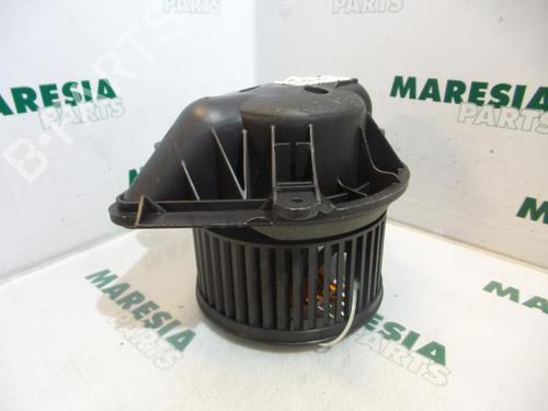 Varmeblæser PEUGEOT 406 Break (8E/F) 1.8 16V (110 hp) 31451615