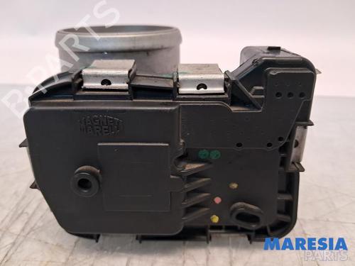 Used Throttle body Throttle body FIAT 500X (334_) 1.6 (334AXE1A) (110 hp) 33674461 33674461
