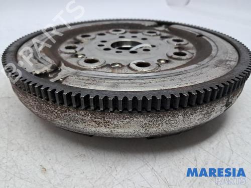 Flywheel CITROËN DS3 (SA_) 1.6 THP 155 | BP31431324M101 - Image 3