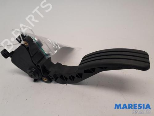 Used Electronic module Electronic module RENAULT MEGANE III Coupe (DZ0/1_) 2.0 TCe (DZ0K) (180 hp) 31524859 31524859