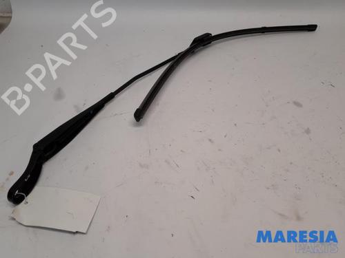 front-windshield-wiper-arm-peugeot-208-i-ca_-cc_-2012-2013-2014-2015-2016-2017-2018-2019-2020-2021-31425683 main image