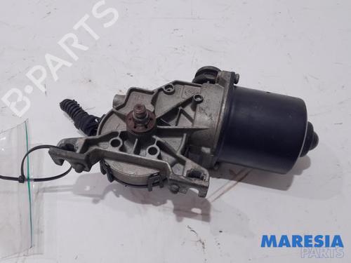 Used Front wiper motor FIAT PANDA (169_) 1.2 (169.AXB11, 169.AXB1A) (60 hp) 31437815