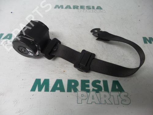 Used Rear left seatbelt FIAT GRANDE PUNTO (199_) 1.4 (199AXB11, 199AXB1A, 199BXB1A, 199AXL1A) (77 hp) 31426740