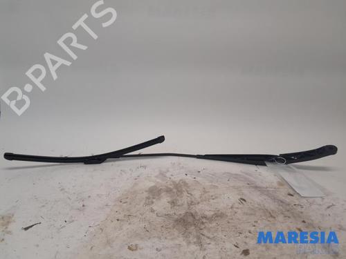 Used Front windshield wiper arm Front windshield wiper arm ALFA ROMEO GIULIETTA (940_) 1.8 TBi (940FXC1A) (230 hp) 39932315 39932315