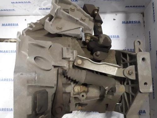 Gearbox FIAT PUNTO (188_) 1.3 JTD 16V | BP31517587M3 