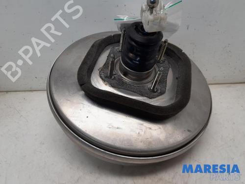 Used Servo brake PEUGEOT 3008 II SUV (MC_, MR_, MJ_, M4_) 1.2 THP/ PureTech 130 (MRHNSM, MRHNSU, MRHNSJ, MRHNYW,... (131 hp) 31475960