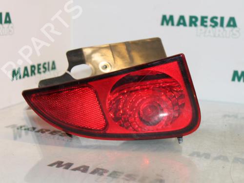 Used Right front fog light RENAULT ESPACE IV (JK0/1_) 2.2 dCi (JK07) (139 hp) 31425374