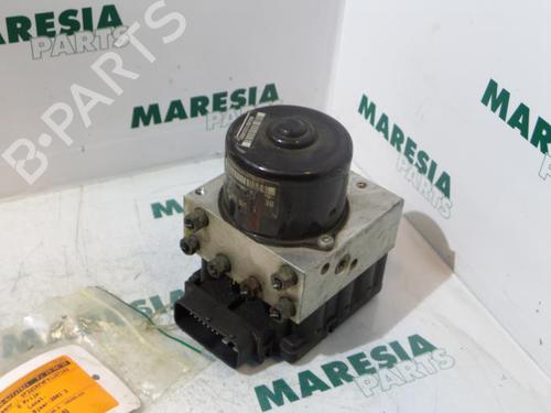 Used ABS pump PEUGEOT 206 Hatchback (2A/C) 1.4 i (75 hp) 31515183