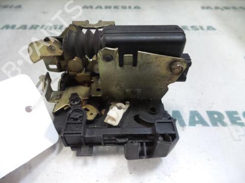 Used Electronic module RENAULT CLIO II (BB_, CB_) 1.4 (B/CB0C, B/CB0S) (75 hp) 31384580