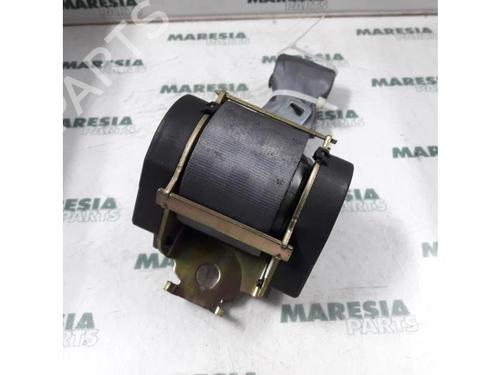 Used Rear left seatbelt RENAULT MEGANE I Cabriolet (EA0/1_) 1.6 16V (EA04, EA0B, EA11, EA1J) (107 hp) 31433815