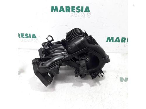 Injection rail FIAT GRANDE PUNTO (199_) 1.4 (199AXB11, 199AXB1A, 199BXB1A, 199AXL1A) | BP31471298M98