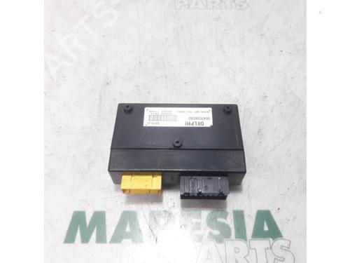 Used Control unit PEUGEOT 307 CC (3B) 2.0 16V (140 hp) 31467100
