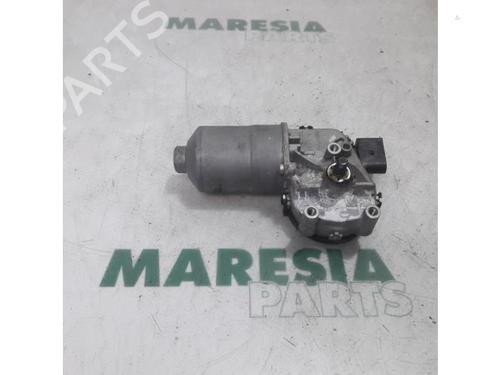 Used Front wiper motor FIAT 500X (334_) 1.6 (334AXE1A) (110 hp) 31521350