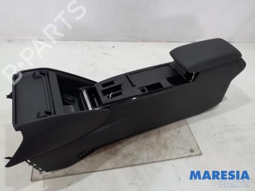 Console central CITROËN C4 III (BA_, BB_, BC_) ë-C4 (BCZKXC, BZCKSC) (136 hp) 31457137